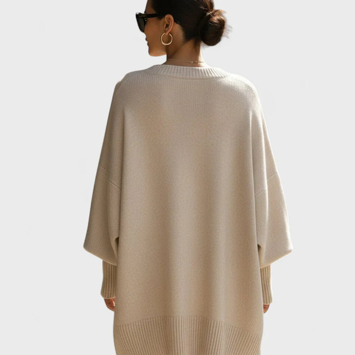 LIV | OVERSIZED PONCHO SIMPLE ELEGANCE