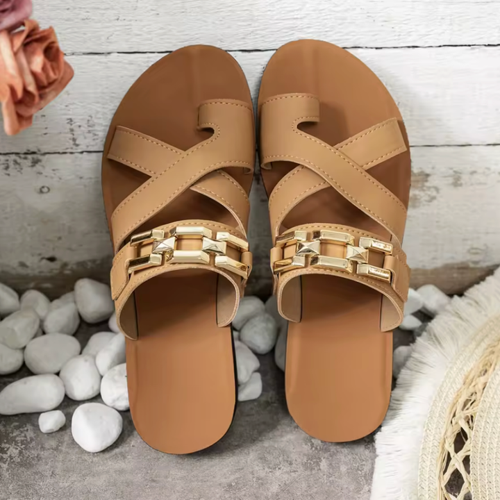 Stella | The Sandal That Makes Every Outfit Look Effortless
