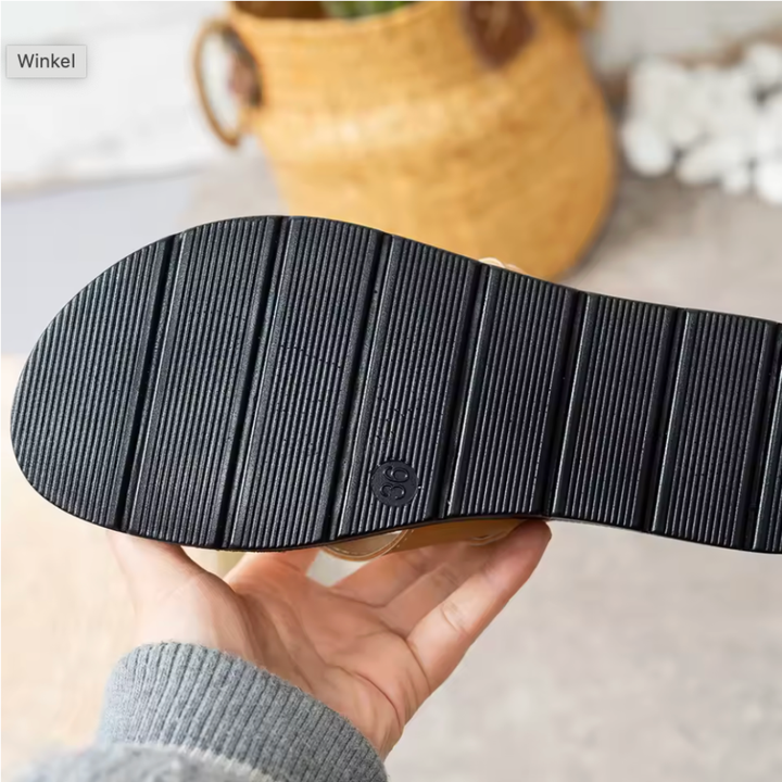 Stella | The Sandal That Makes Every Outfit Look Effortless
