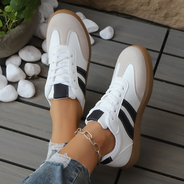Ariana | Retro Sneakers