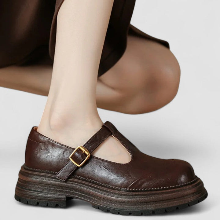 Sarah | Orthopedic Blossom Row Shoes