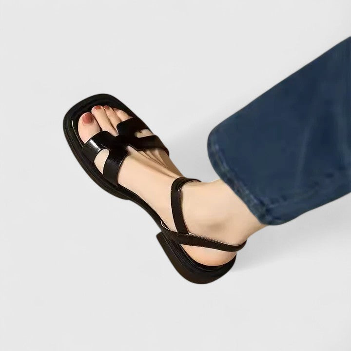 Riley | Sophisticated Flat Sandals